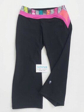 Ivivva Girl by Lululemon 🍋Routine Crop black reversible luon size 14